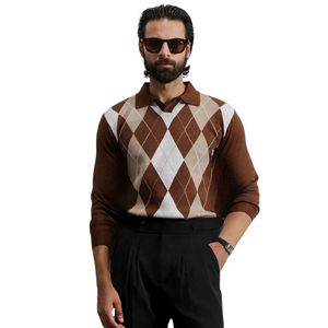 Men's <b>Brown</b> Off White Argyle Pattern Knit Polo Sweater Long Sleeve Collared Casual Pullover Fashion Top Wholesale Clothing - Product Image 1