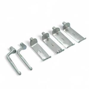 Juego de Instrumentos Quirúrgicos Caspar Reutilizables y Ajustables para Retracción Cervical en Perros - Product Image 3