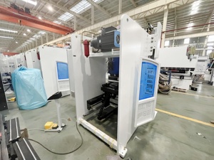 Prensa Plegadora NC de Alta Precisión para Trabajo Pesado, Máquina Industrial para Doblar Metal <span class=keywords><strong>con</strong></span> Sistema ESTUN y Válvula Rexroth - Product Image 5