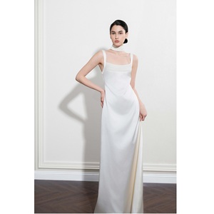 Robes Formelles de Haute Qualité pour Femmes RIEL DRAPELESS DRESS MISSION SATINA-line Robes Modernes Luxueuses pour Femmes Casual - Product Image 5