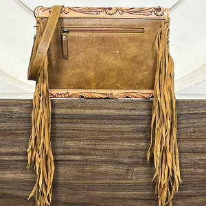 Sacs à bandoulière vintage pour femmes en cuir de vachette véritable, fabriqués sur mesure, en gros, OEM, sacs à main de créateur, sacs à bandoulière pour femmes - Product Image 5