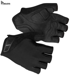 Gants de MMA unisexes à demi-doigts, service OEM, fabriqués au Pakistan, respirants, séchage rapide, 8 oz, pour adultes, entraînement de kickboxing et de boxe - Product Image 1