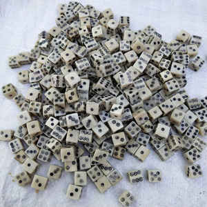 ลูกเต๋ากระดูกควายขาวพรีเมียม ขัดเงา ทำด้วยมือ อุปกรณ์เกมกระดาน ราคาดีที่สุด - Product Image 6