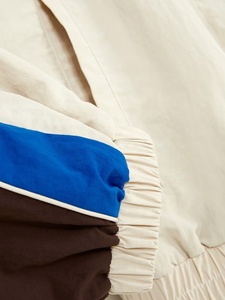 เสื้อแจ็คเก็ตกันลมแบบมีฮู้ดสำหรับผู้หญิง สีสันแบบคัสตอม ระบายอากาศได้ดี ตัดต่อสีสันแบบแพทช์เวิร์ค เหมาะสำหรับกิจกรรมกลางแจ้ง ผลิตจากไนลอนกันน้ำ - Product Image 6