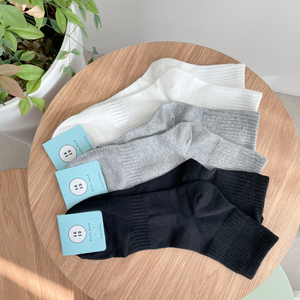 Calzini sportivi da uomo in cotone pettinato, resistenti e traspiranti, prodotti in Corea - Product Image 2