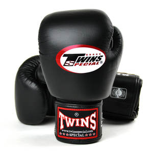 Gants d'entraînement et de sparring de boxe thaïlandaise Twins, haute qualité, ajustables, protection UV, en cuir PU personnalisé - Product Image 1