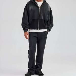 Ensemble survêtement streetwear décontracté pour homme : sweat à capuche zippé noir délavé et pantalon large - Product Image 1