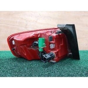 ไฟท้ายขวามือสอง A4 รุ่น 8K5945096AC - Product Image 3