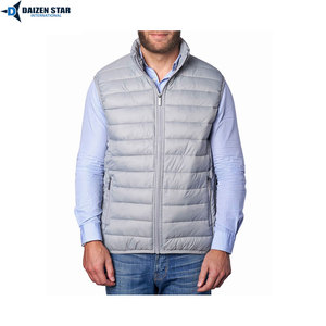 Chaleco de lana ecológico cortavientos de invierno para hombre, con cuello alto, cierre de cremallera, patrón liso, relleno de poliéster y bordado. - Product Image 5