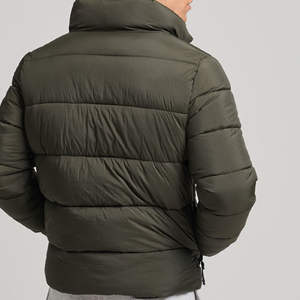 Chaqueta de plumón premium para hombre, con cremallera, estilo puffer, extragrande, cálida para invierno, acolchada a medida, impermeable, de alta calidad. - Product Image 4