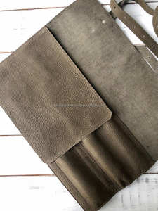 Sac à couteaux de chef en cuir de luxe avec logo personnalisé et protection anti-odeur pour les fournitures de restaurant LSKR-0013 - Product Image 2