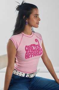 <b>Women's</b> Y2K <b>Pink</b> Cap Sleeve Crop <b>Top</b> Slim Fit Letter Print Crew Neck Jersey Tee - Product Image 4