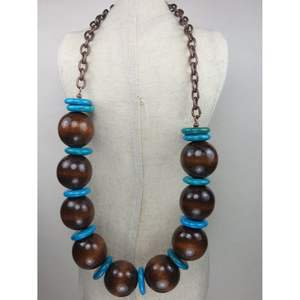 Collier ethnique traditionnel en résine et bois, accessoire de mode en cristal pour tenues - Product Image 2