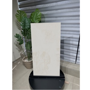 Fournisseur direct d'usine AVEYRON BLANCO Carrelage céramique poli finition mate Revêtement mural et de sol de luxe Disponible en grande quantité - Product Image 1