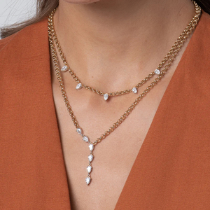 Collier pendentif classique pour femme plaqué or 18 carats avec zircon cubique taille poire et chaîne goutte d'eau pour mariage - Product Image 2