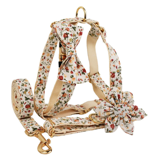 Luxury Fashion Polyester Dog Walking Accessories Floral Design Flower Print Beige Dog Harness Collar Leash Bow Set Logo