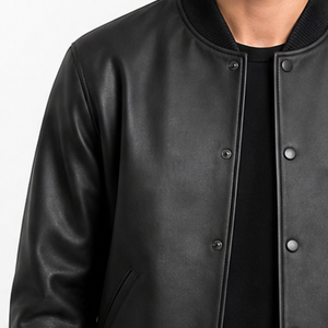 Veste en cuir véritable pour homme, entièrement noire, design classique et minimaliste - Streetwear très demandé - Product Image 3