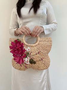 Elegante Bolso de Jacinto de Agua Tejido a Mano con Dos Aberturas, Decoración Floral, Ecológico, para Citas, Playa, Uso Casual al Aire Libre - Product Image 2