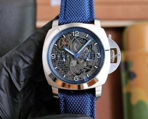 Reloj Clásico V7 de 44 mm, Nuevo Modelo Sumergible, con Movimiento Mecánico Automático y Diseño Hueco - Product Image 2