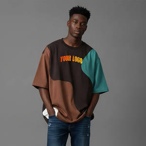 Camiseta de Manga Corta para Hombre, Estilo Oversize con Bloques de Color, Cuello Redondo, Estilo Casual Urbano, Tejido de Algodón Transpirable, con Logotipo Estampado en la Parte Delantera - Product Image 1