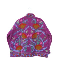 Veste tissée artisanale A2ZCraft en velours d'été avec broderie Suzani, col rond, boutons recouverts, respirante, pour l'automne et l'hiver, 100% coton - Product Image 2