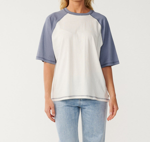Camiseta Deportiva para Mujer, Marca Privada, Personalizable, Venta al Por Mayor, Tejido Elástico Premium, Secado Rápido - Product Image 4