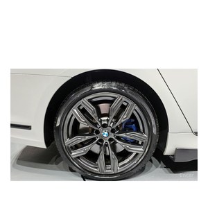 BMW Serie 7 M760Li XDrive 2022, 138,143 km, Volante a la Izquierda, Caja de Cambios Automática, Asientos de Cuero - Product Image 5
