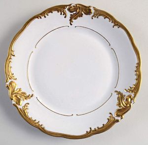 Assiette plate en céramique irrégulière, style classique, faite à la main, vaisselle blanche unie, écologique, passe au micro-ondes, toutes occasions - Product Image 6