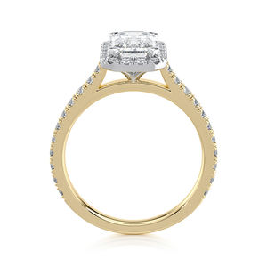 Bague de fiançailles en or massif 14 carats plaqué rhodium avec halo de diamants de laboratoire taille émeraude 2,15 CTW et pavé, certifiée IGI - Product Image 6