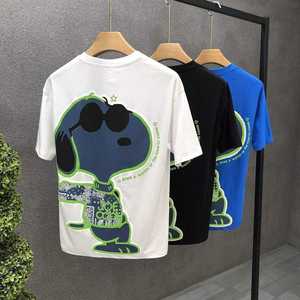 Camiseta gráfica para hombre, moderna, informal, de algodón, perfecta para el uso diario y un estilo de moda relajado. - Product Image 4