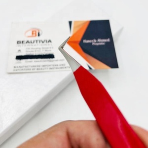 Pinzas de Precisión de 90 Grados para Extensión de Pestañas, Diseño de Árbol de Navidad, Acero Sostenible, con Logotipo Personalizado - Product Image 2