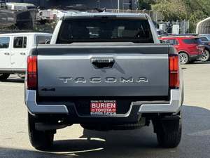 Utilisé 2024 pour Tacoma TRD Off-Road 4x4 DIY OEM avec garantie de 3 ans - Product Image 3