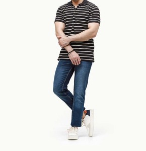 Polo à col rabattu personnalisé avec logo, prix compétitif, 100% polyester, manches courtes, pour homme - Product Image 1