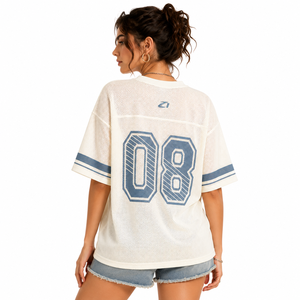 Maillot de football américain tendance pour femme, couleur beige, en maille, col en V, personnalisé, surdimensionné, numéroté, vêtements de sport pour marques privées - Product Image 2