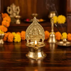 Brass Lakshmi Diya <b>Oil</b> <b>Lamp</b> Traditional Hindu Pooja Deepak Decorative Temple Prayer <b>Lamp</b> for Diwali Home Decor - Product Image 3