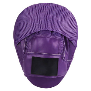 Almohadillas de Entrenamiento de Boxeo y MMA de Cuero Sintético de Primera Calidad, Hechas en Pakistán - Product Image 3