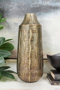 Vase décoratif haut en métal martelé de style industriel moderne, bronze luxueux, pour décoration de mariage, hôtel ou centre de table de salon. - Product Image 3