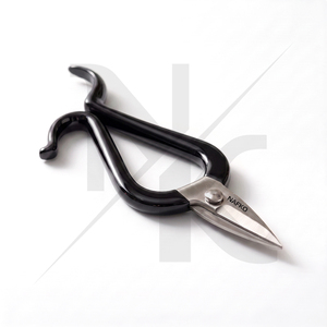 Cisaille à bijoux de haute qualité pour la découpe de tôle, avec lames courtes et poignées colorées, à bout pointu, taille 5-1/2 pouces - Product Image 5
