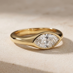 Anillo de compromiso Aurelia East West de oro de 14k con diamante marquesa de 1 quilate, engaste de bisel abovedado, ideal para fiestas, aniversarios, bodas, regalo, joyería de lujo para uso diario. - Product Image 4