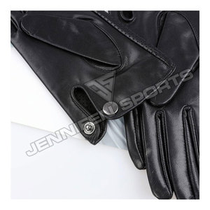 Gants de moto à écran tactile personnalisés, 100% cuir perforé pour les sports d'hiver, gants de course moto imperméables en cuir - Product Image 5