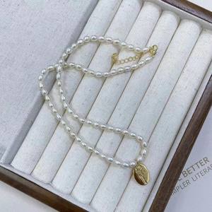 Collar de Perlas de Agua Dulce con Cuentas Pequeñas, Collar con Colgante de Moda para el Día de la Madre, Regalo de Joyería de Perlas - Product Image 1