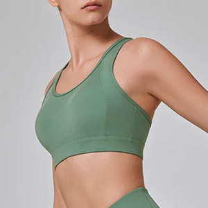Sujetador Deportivo de Yoga para Mujer, Hecho en Pakistán, con Soporte Alto, Logotipo Frontal, Tela de Spandex/Poliéster, Opciones Personalizables, Alta Calidad - Product Image 3