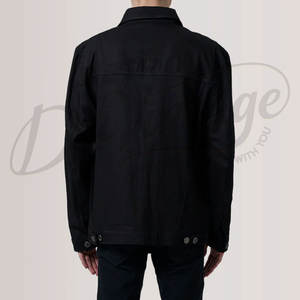 เสื้อแจ็คเก็ตยีนส์สีดำล้วนสำหรับผู้ชาย ปิดกระดุม แขนยาว สไตล์ลำลอง สตรีทแวร์ - Product Image 2