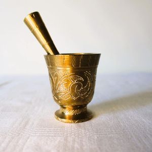 Traditional Heavy Brass Mortar And Pestle Set For <b>Grinding</b> Spices Herbs Seeds And Ayurvedic Medicine Use - Product Image 6