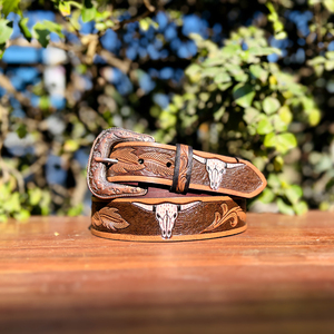 Cinturón de Cuero Estilo Western con Hebilla de Aleación de Zinc, Hecho a Mano, Diseño Único, Estilo Vintage, 40MM de Ancho, Personalizable - Product Image 1
