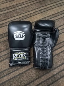 Gants de boxe professionnels en cuir de haute qualité à prix de gros, ajustement confortable avec excellent soutien pour les mains AI-BG-401 - Product Image 4