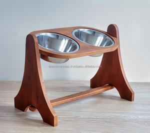 Support d'alimentation moderne en bois pour animaux de compagnie OEM avec bols antidérapants en acier inoxydable - Product Image 1