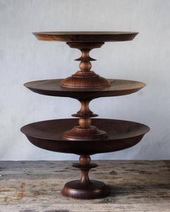 Support à gâteau élégant en bois pour la présentation de gâteaux, cupcakes et pâtisseries sur comptoir de boulangerie, table de café et pour les fêtes - Product Image 3