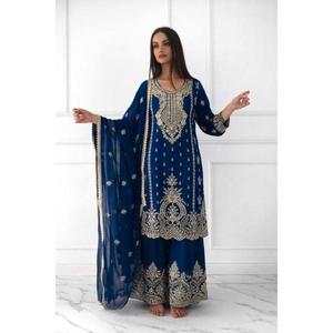Top de tela de seda Chinnon pura con hermosos detalles de bordado pesado y lentejuelas para Salwar Kameez, ideal para fiestas. - Product Image 1