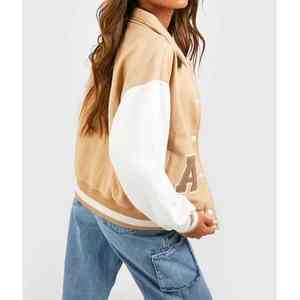 Chaqueta estilo universitaria para mujer, elegante, con materiales suaves, detalles acanalados y diseño deportivo informal para conjuntos de otoño e invierno, en venta. - Product Image 6